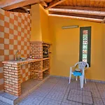 Villa Nincha - Heated Pool - Free Wi-fi - Air Con