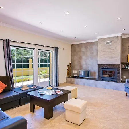 Nincha - Heated Pool - Free Wi-fi - Air Con * البوفيرا